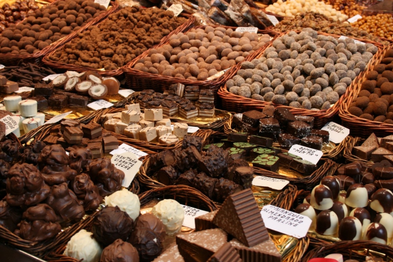 vente-PUGET SUR ARGENS-min_chocolates_chocolate_nibble_sweetness_fine_chocolates_gourmet_candy_brand-752083